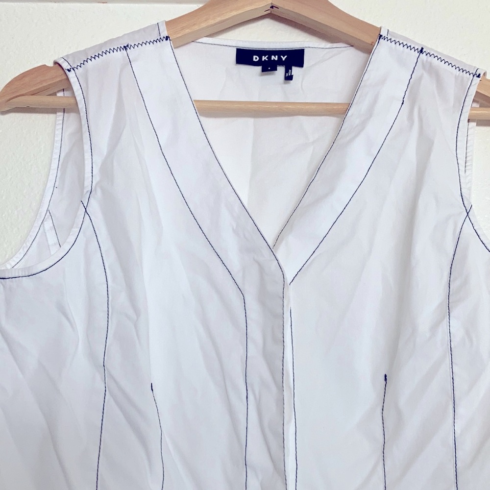 DKNY Reverse Stitch White Tank Size Small